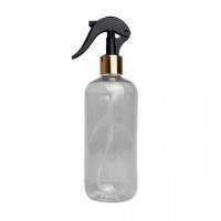 Флакон пластиковий прозорий для рідини з розпилювачем колір чорно-золотий 400 мл