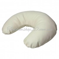 Подушка подголовник из экокожи Подкова для кушетки и массажного стола размер 35*29 цвет молочный