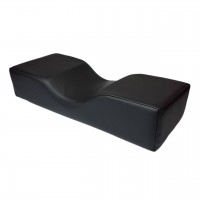 Подушка из экокожи для наращивания и ламинирования ресниц, косметологов, размер 50*20*10 см цвет черный